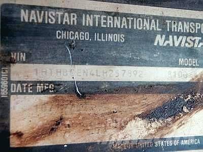 International 8100 Машини за асфалт