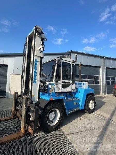 Svetruck 1260-28 Дизелови камиони