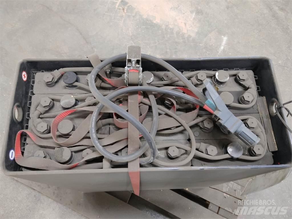  Avb 24V465AH Строителство - Други