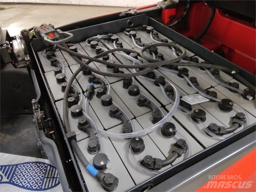 Linde E16PH-02 Електрически вилични кари-повдигачи