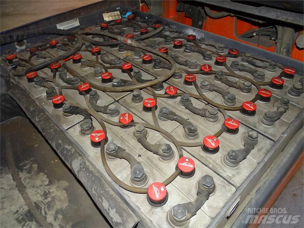 Linde E30H-01/600 Електрически вилични кари-повдигачи