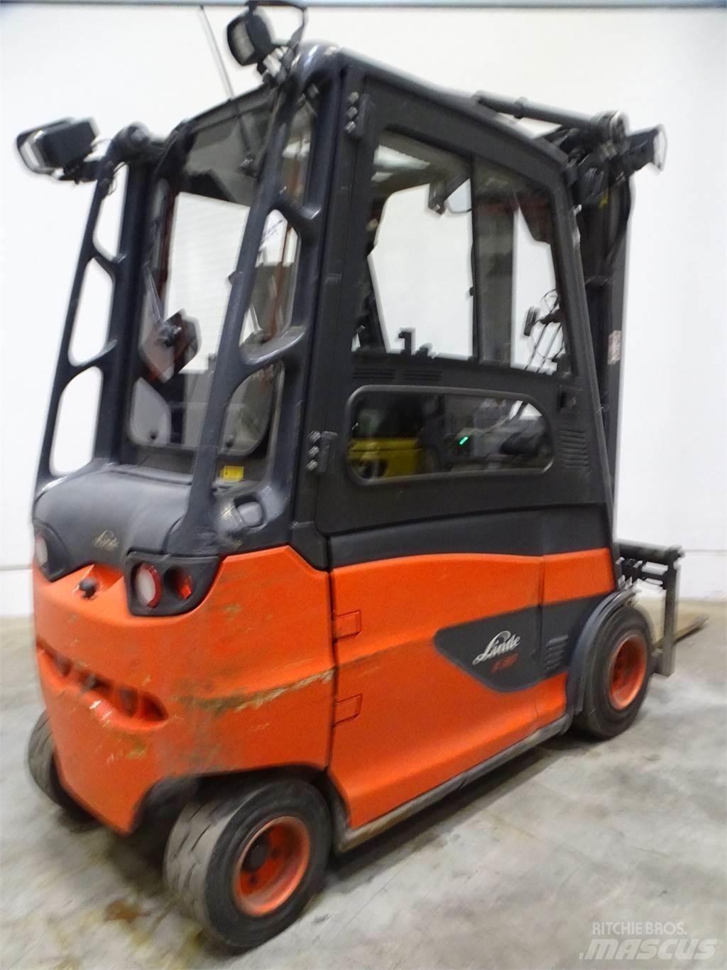 Linde E30HL Електрически вилични кари-повдигачи