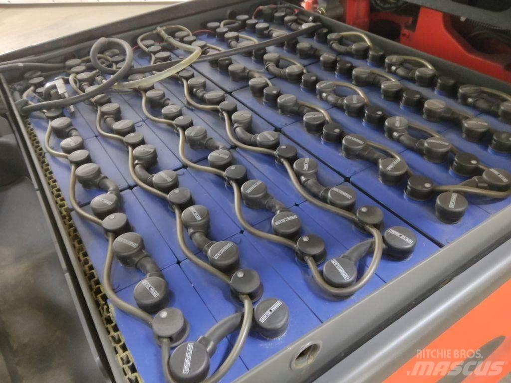 Linde E30L Електрически вилични кари-повдигачи