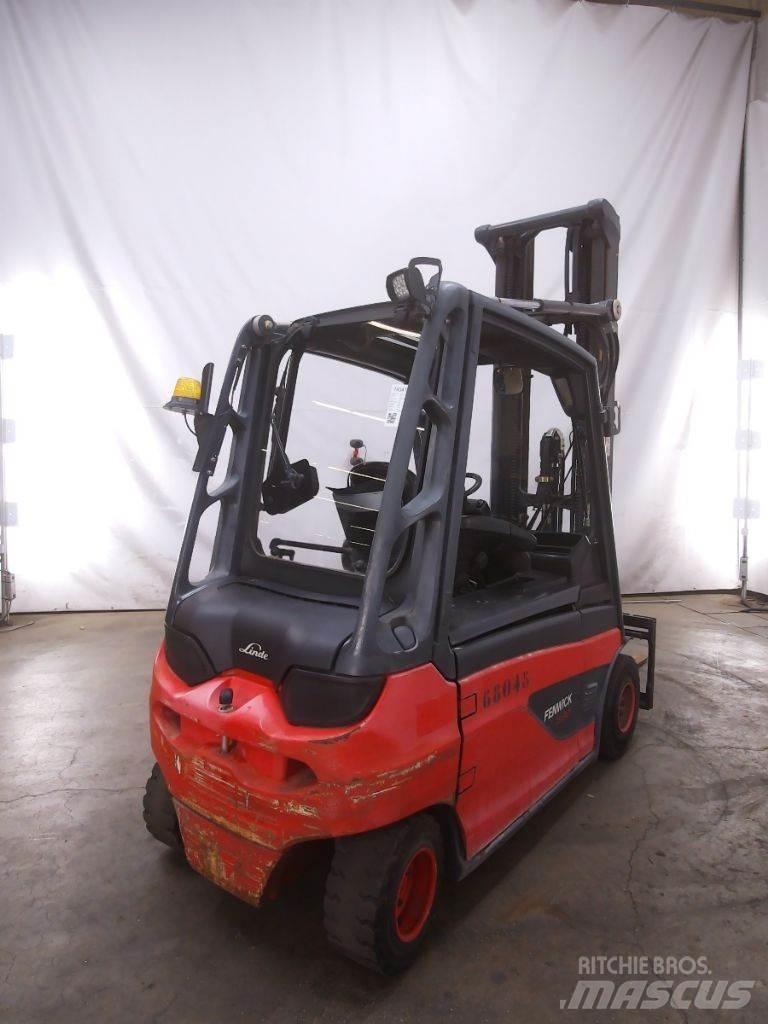 Linde E30L-01 Електрически вилични кари-повдигачи