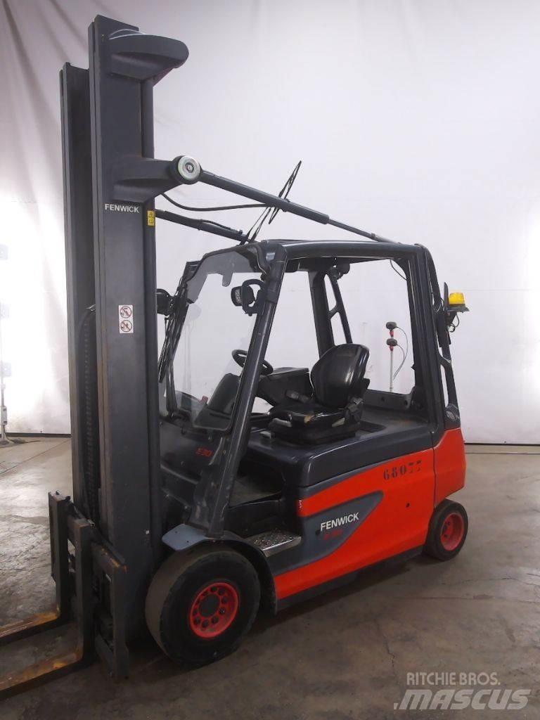 Linde E30L-01 Електрически вилични кари-повдигачи