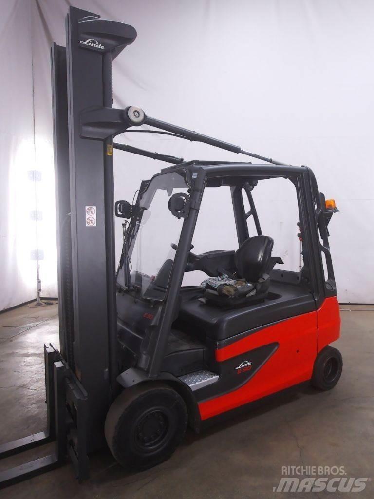 Linde E30L-01 Електрически вилични кари-повдигачи