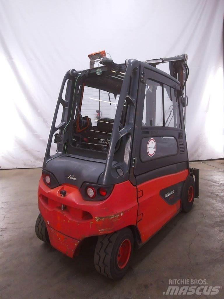 Linde E30L-01 Електрически вилични кари-повдигачи