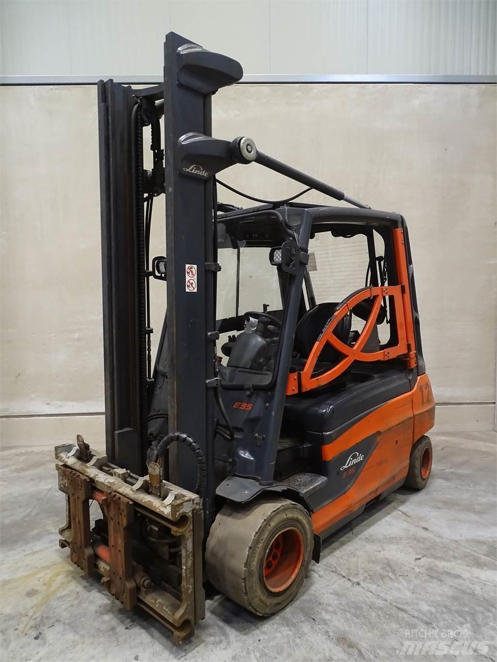 Linde E35L-01 Електрически вилични кари-повдигачи