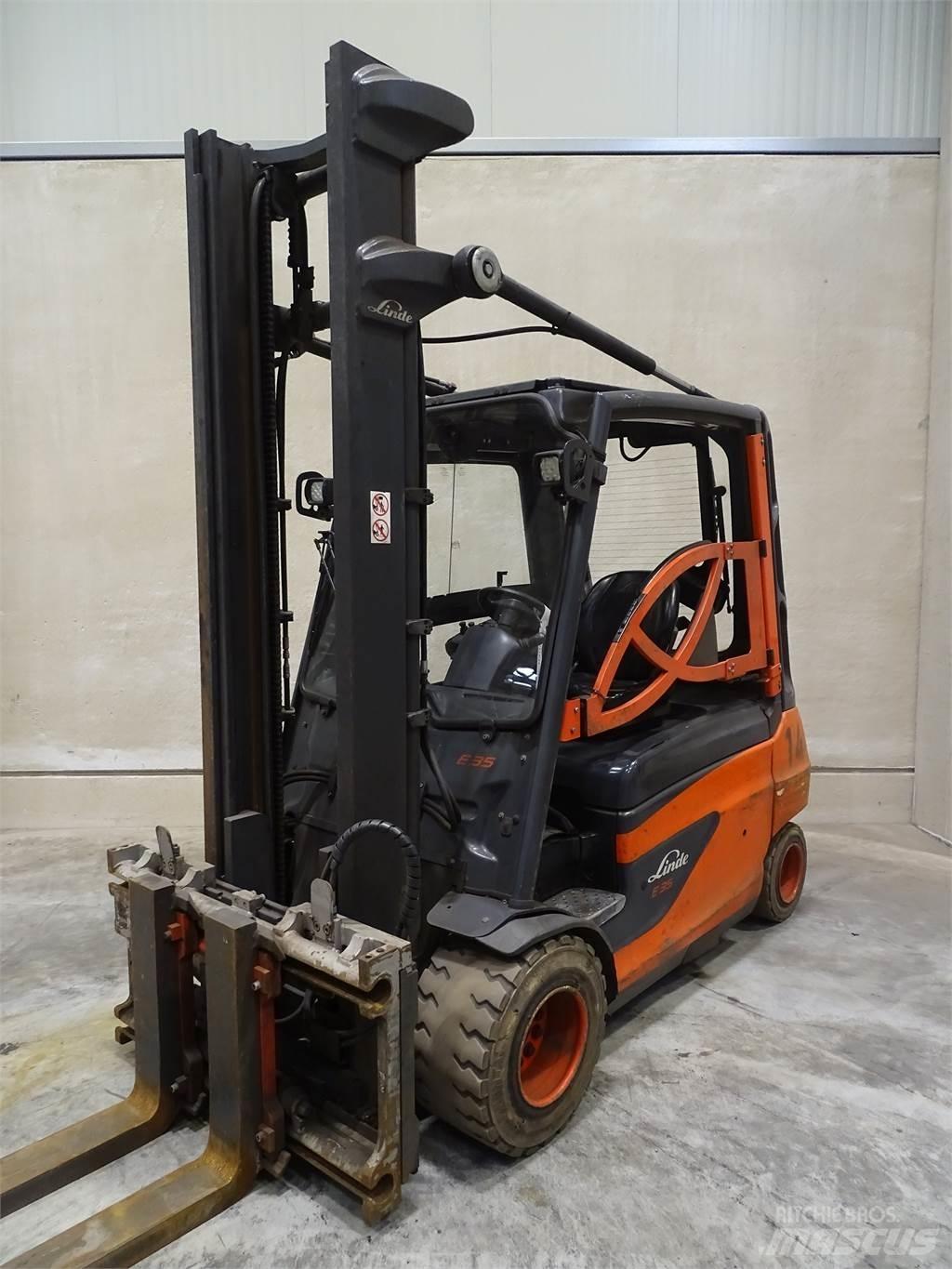 Linde E35L-01 Електрически вилични кари-повдигачи