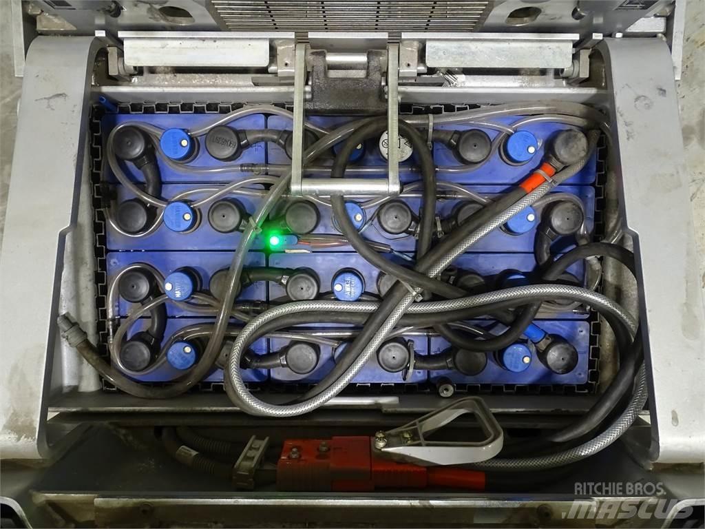 Still EXD-S20 Колички високоповдигачи с теглич