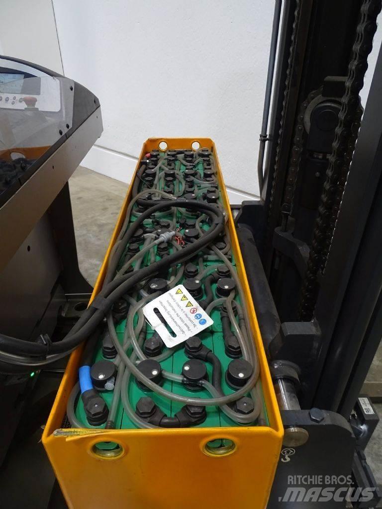 Still FM-X10 Ретрак/ Високоповдигач с изместване на вилката напред