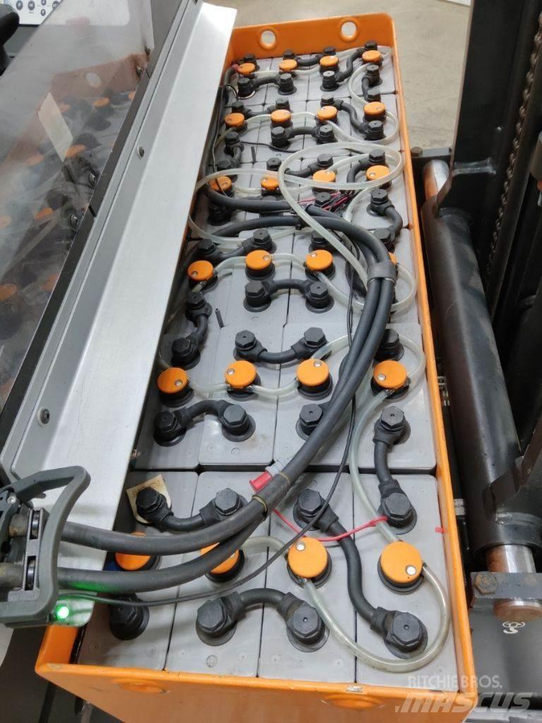 Still FM-X12 Ретрак/ Високоповдигач с изместване на вилката напред