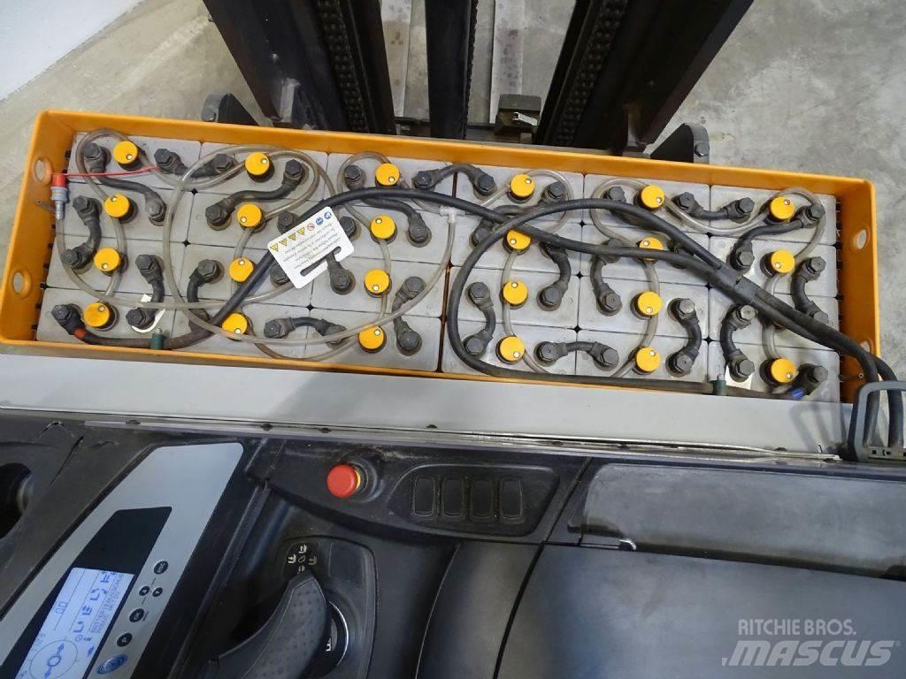 Still FM-X12 Ретрак/ Високоповдигач с изместване на вилката напред
