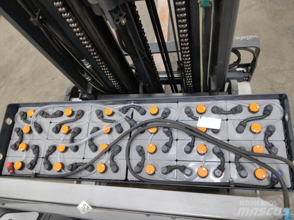 Still FM-X14 Ретрак/ Високоповдигач с изместване на вилката напред