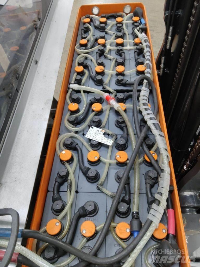 Still FM-X14 Ретрак/ Високоповдигач с изместване на вилката напред