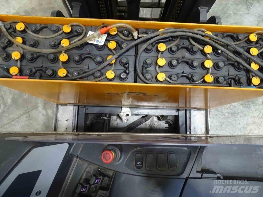 Still FM-X14 Ретрак/ Високоповдигач с изместване на вилката напред