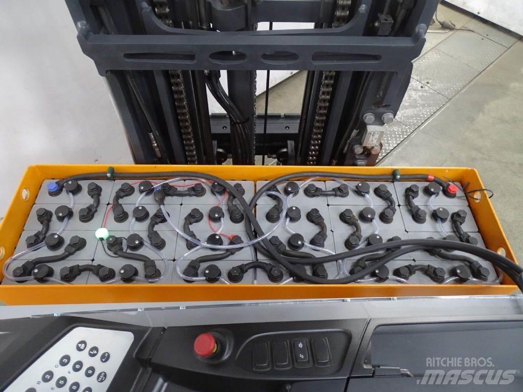 Still FM-X17 Ретрак/ Високоповдигач с изместване на вилката напред