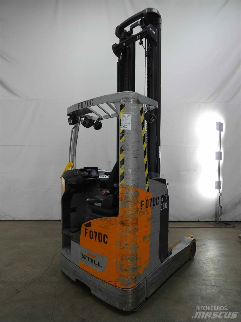 Still FM-X17 Ретрак/ Високоповдигач с изместване на вилката напред