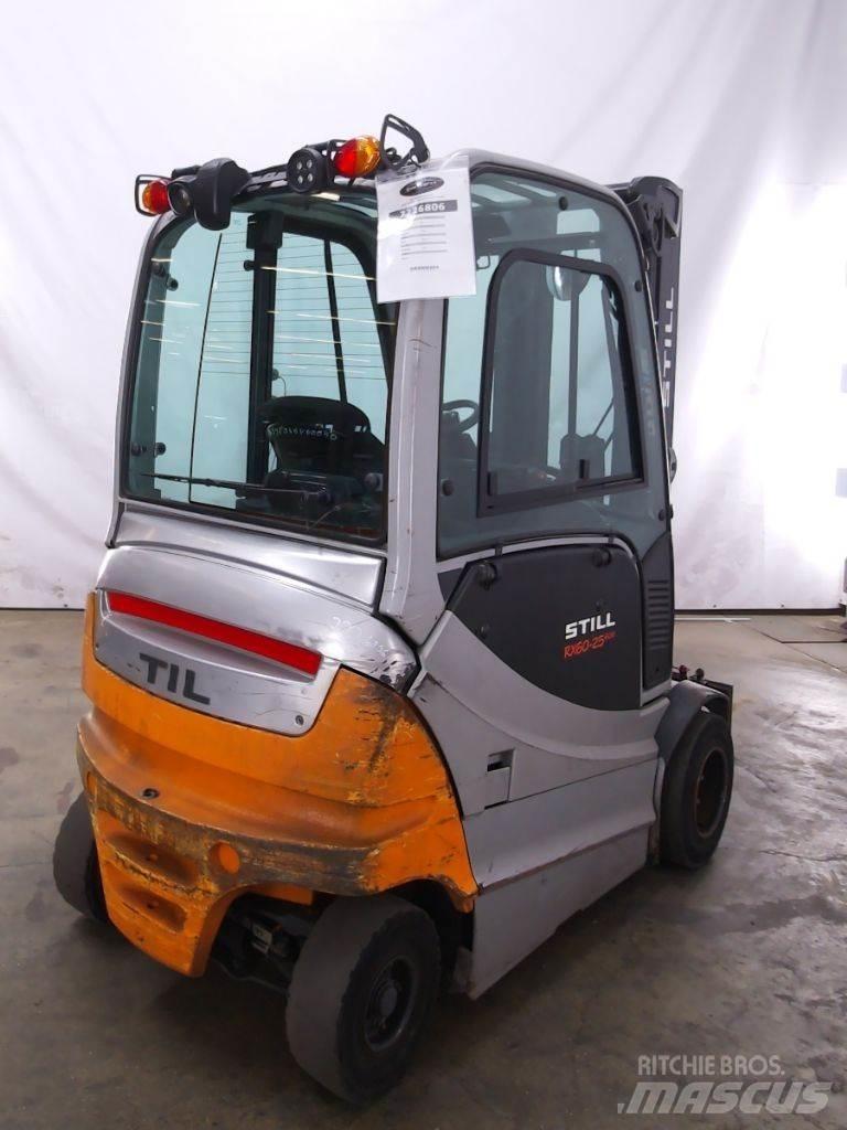 Still RX60-25/600 Електрически вилични кари-повдигачи