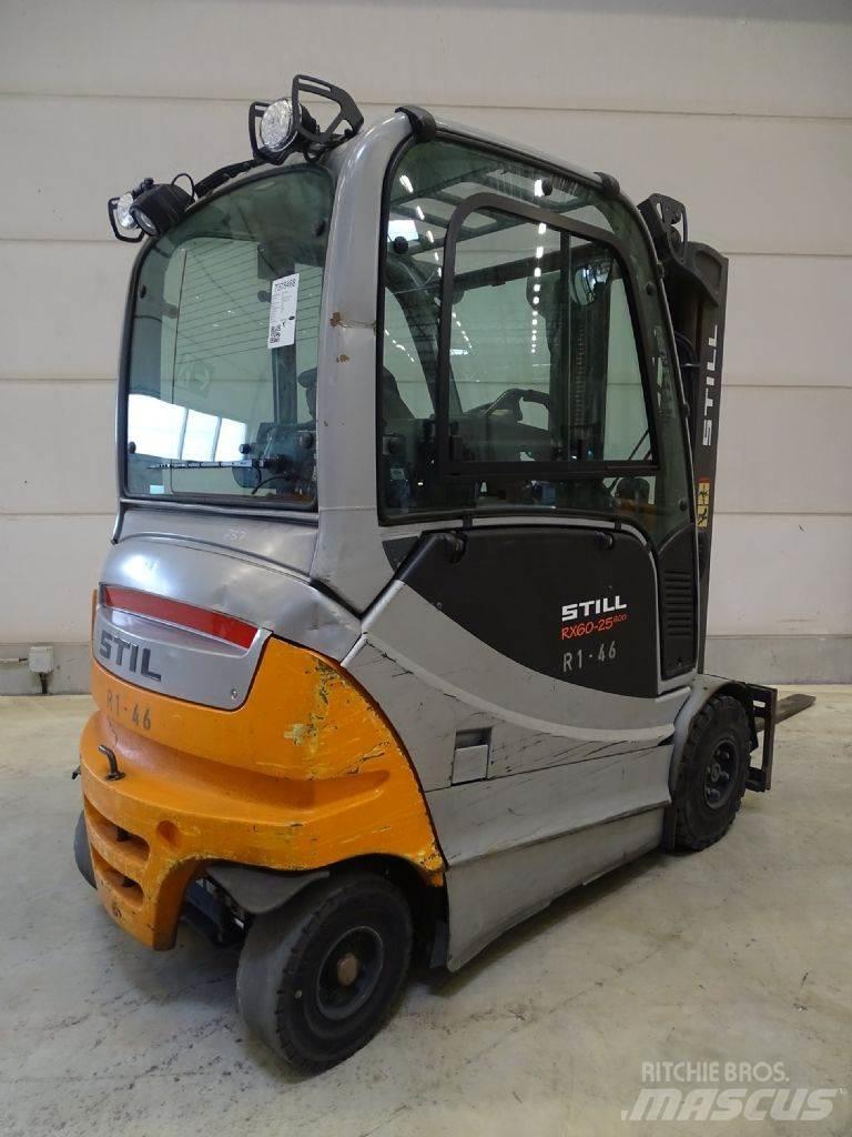 Still RX60-25/600 Електрически вилични кари-повдигачи
