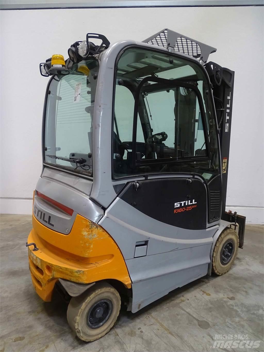 Still RX60-25/600 Електрически вилични кари-повдигачи