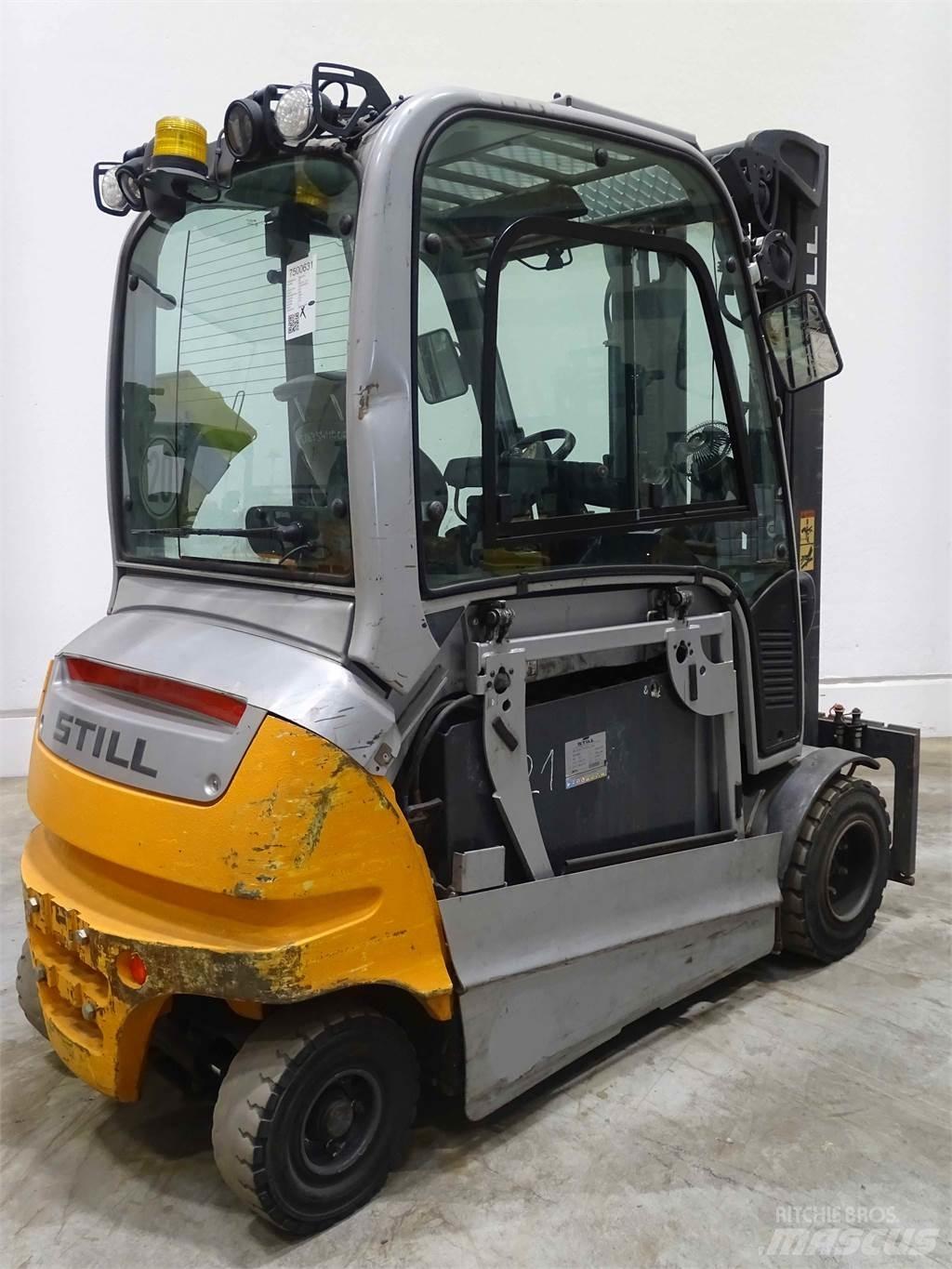 Still RX60-30L Електрически вилични кари-повдигачи