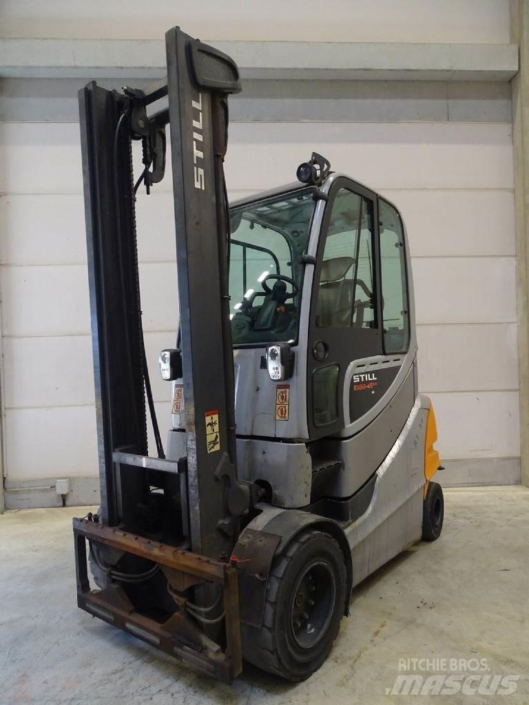 Still RX60-45/600 Електрически вилични кари-повдигачи