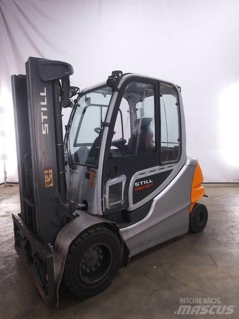 Still RX60-45/600 Електрически вилични кари-повдигачи
