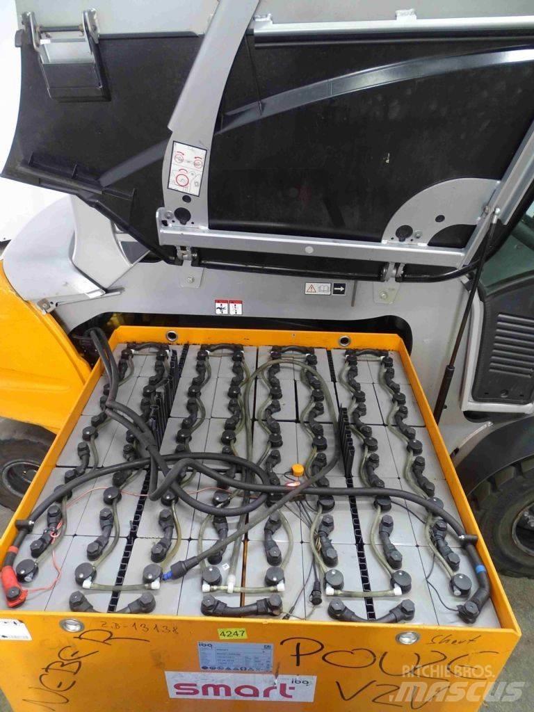 Still RX60-50/600 Електрически вилични кари-повдигачи