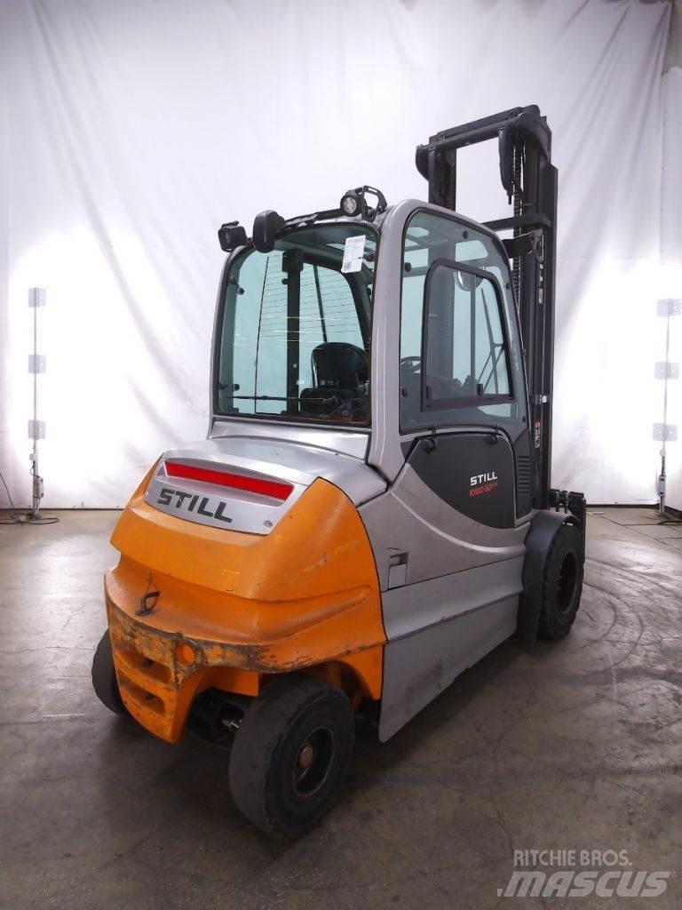 Still RX60-50/600 Електрически вилични кари-повдигачи