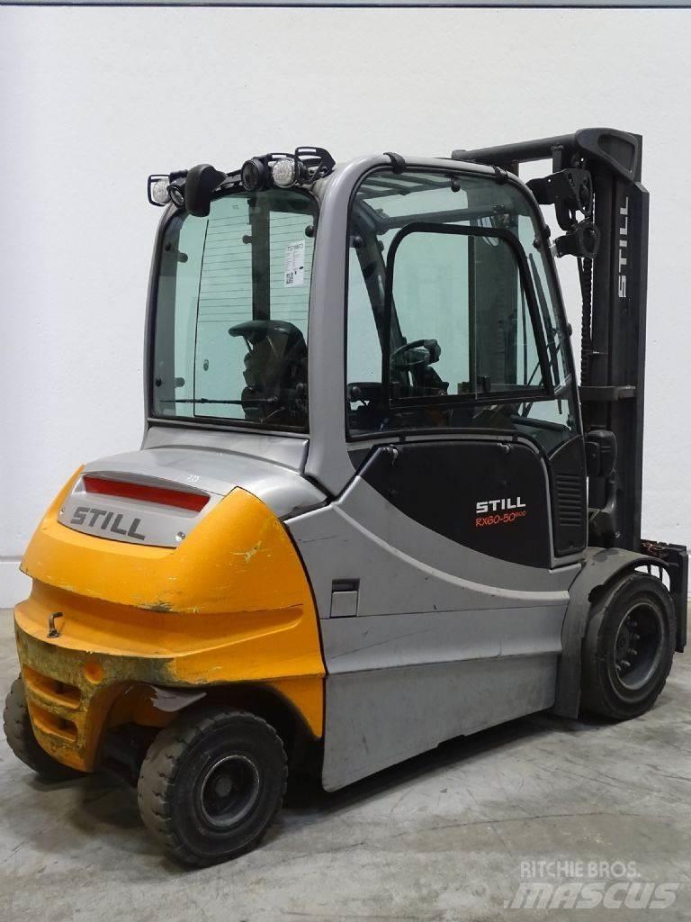 Still RX60-50/600 Електрически вилични кари-повдигачи