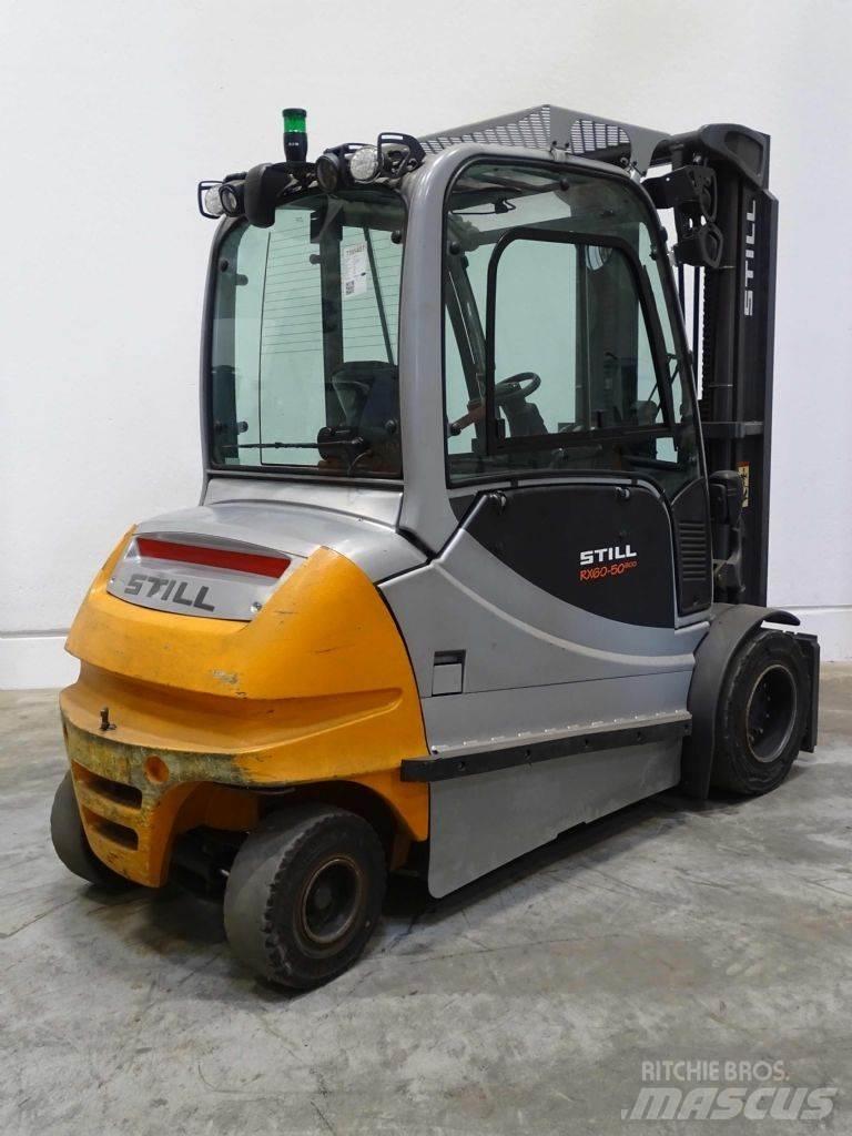 Still RX60-50/600 Електрически вилични кари-повдигачи
