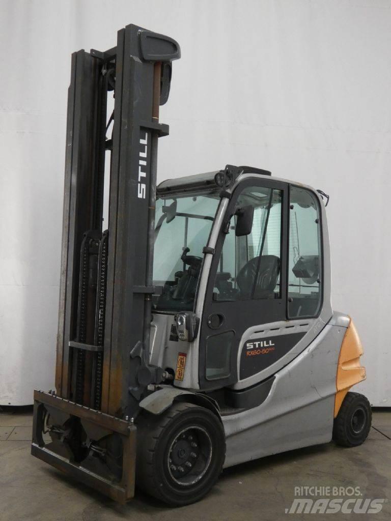 Still RX60-50/600 Електрически вилични кари-повдигачи