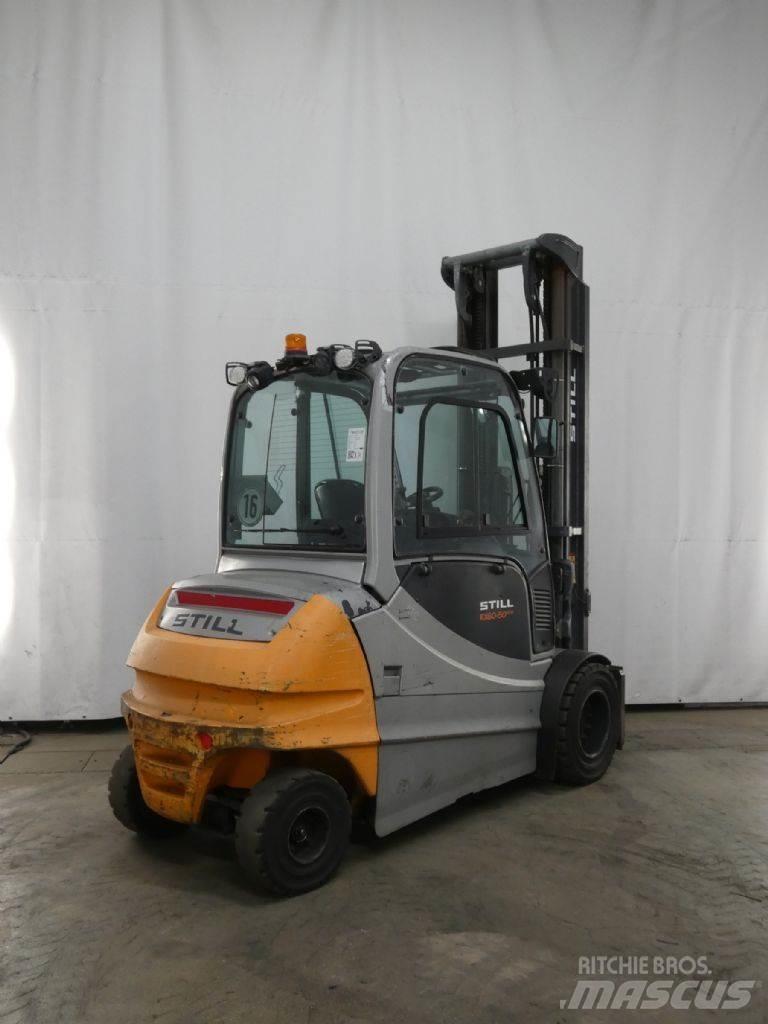 Still RX60-50/600 Електрически вилични кари-повдигачи