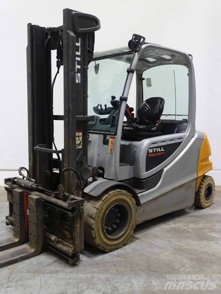 Still RX60-50/600 Електрически вилични кари-повдигачи
