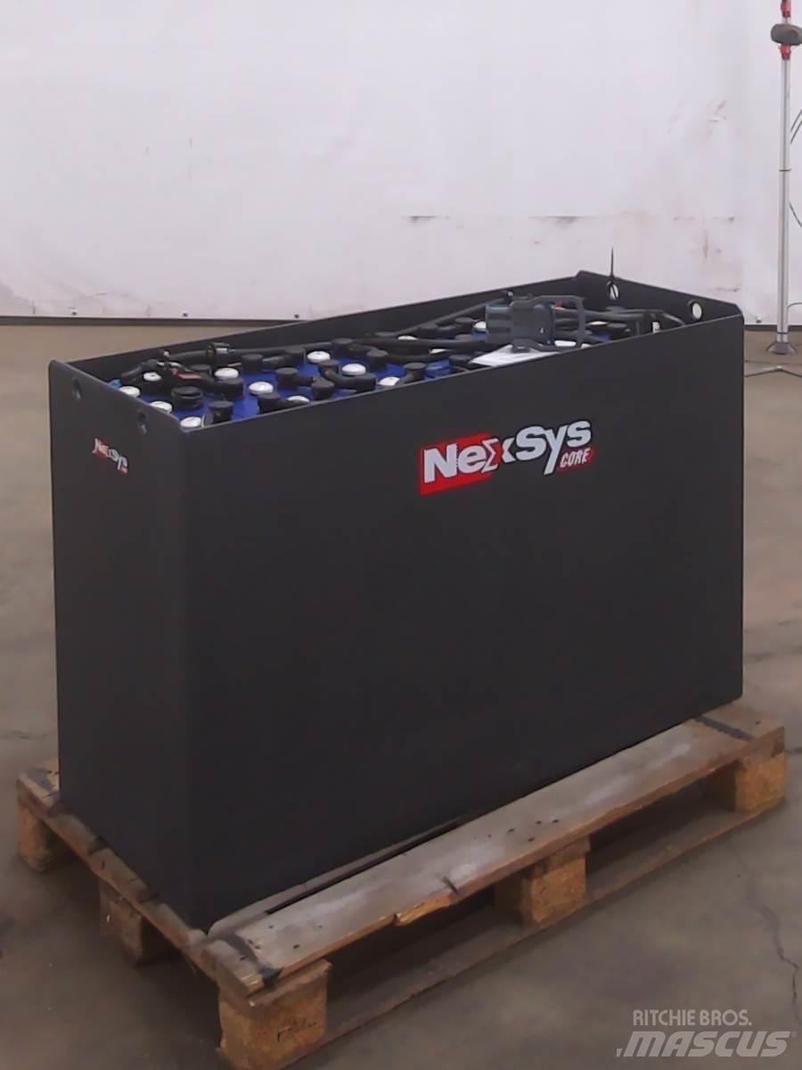  Weitere 48V840AH Вилични кари-повдигачи - други