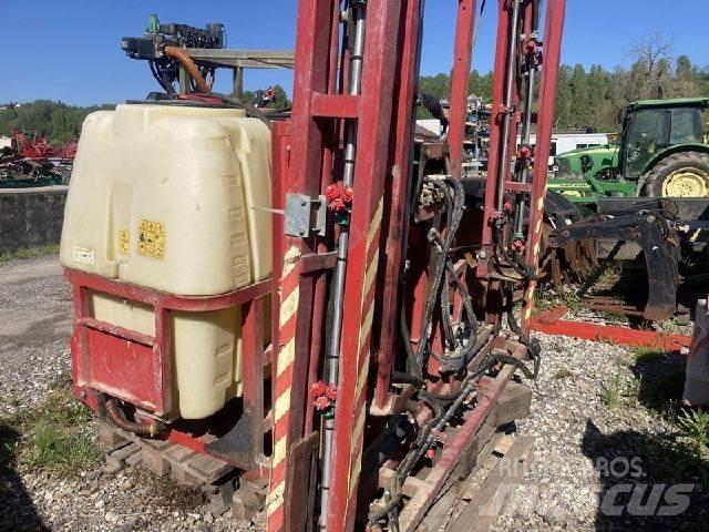  atasa 1000 L Прикачни пръскачки
