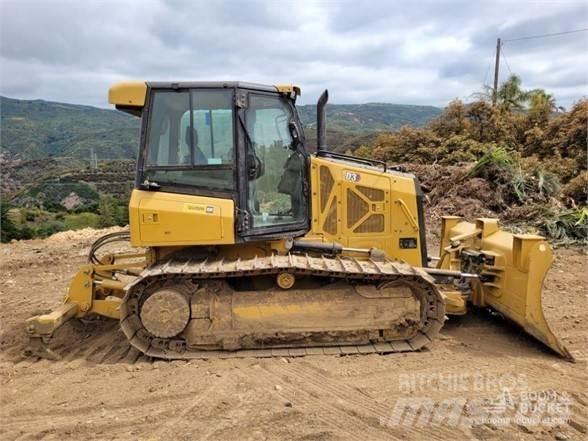 CAT D3 Верижни булдозери
