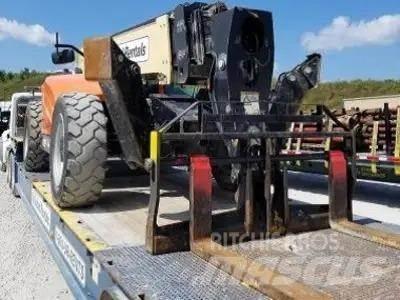 JLG 1055 Телескопични товарачи