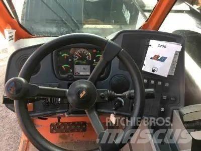 JLG 1255 Телескопични товарачи