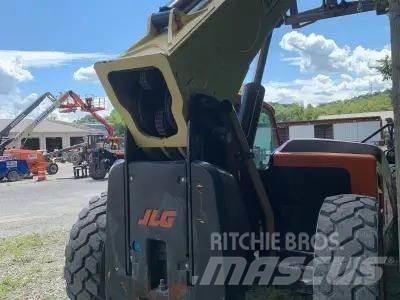 JLG 1255 Телескопични товарачи