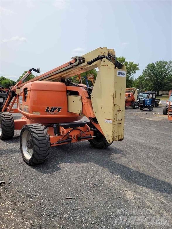 JLG 600AJ Съчленени стрелови подемници