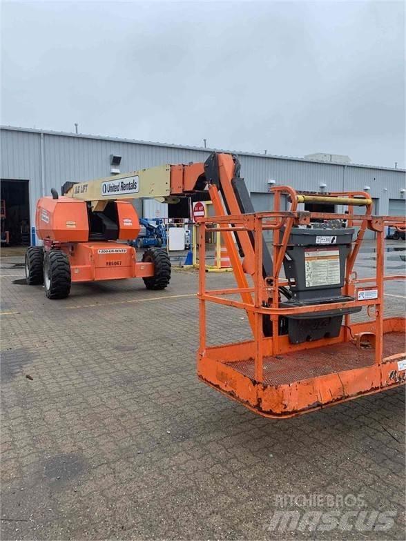 JLG 660SJ Телескопични повдигачи
