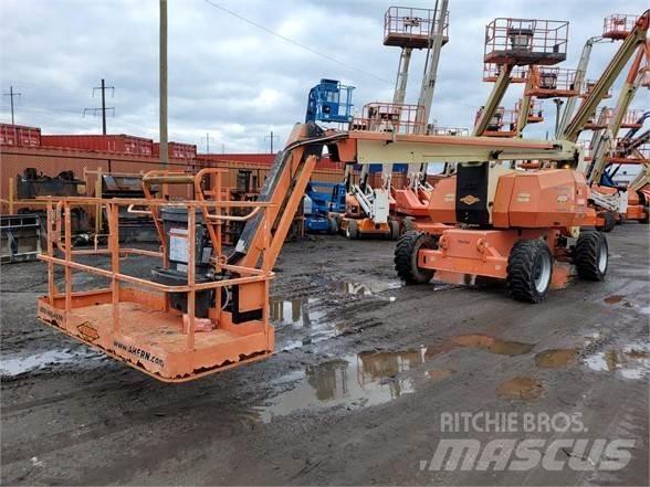 JLG 800AJ Съчленени стрелови подемници