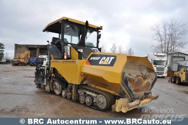 CAT AP655F Машини за асфалт