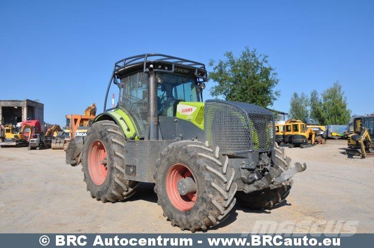 CLAAS Axion 870 Трактори