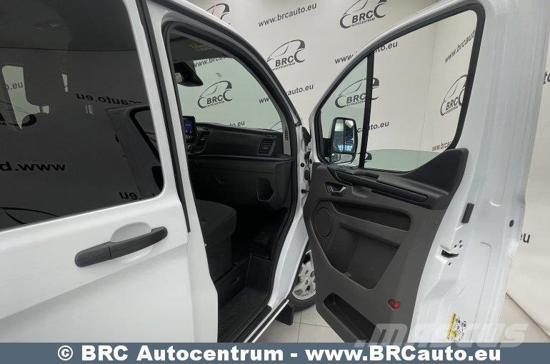 Ford Transit Custom Мини бусове