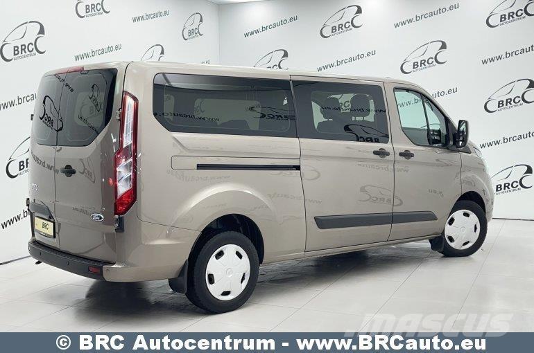 Ford Transit Custom Мини бусове