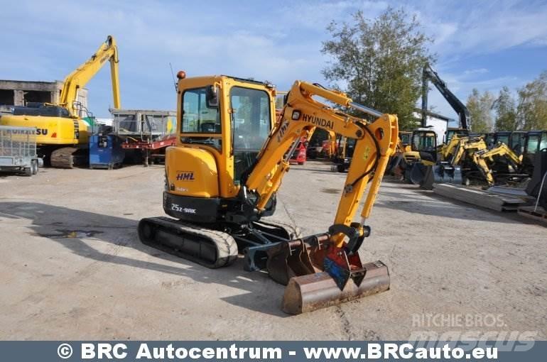 Hyundai R25Z-9AK Мини екскаватори < 7 т