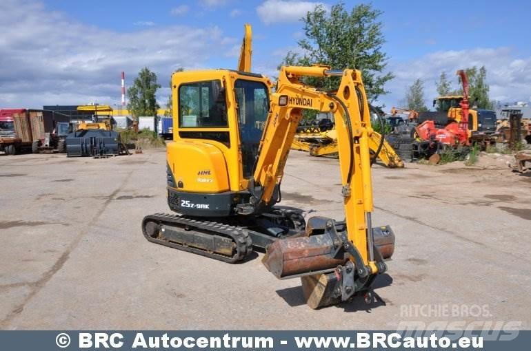 Hyundai R25Z-9AK Мини екскаватори < 7 т